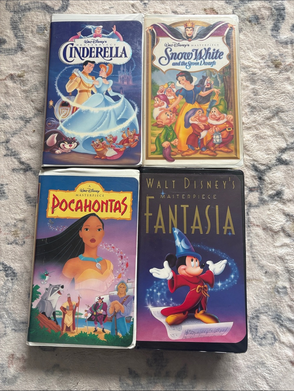 Disney VHS Lot - Cinderella, Snow White, fantasia, Pocahontas